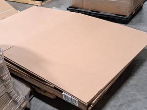 lot 619 image: Lot of (8) Cardboard Gaylord Box Flats 4x4