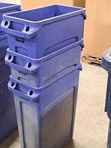 lot 627 image: Lot of (3) Rubbermaid Commercial Plastic Trash Cans 20x11x30