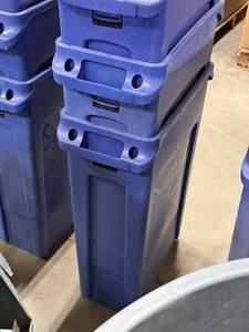 lot 628 image: Lot of (3) Rubbermaid Commercial Plastic Trash Cans 20x11x30