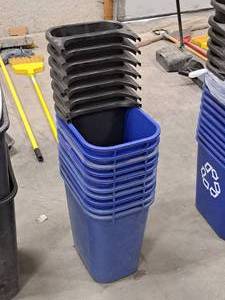 lot 640 image: (10) Plastic Recycle Cans 14x10x15 with (7) Separator Attachments