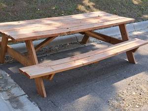 lot 673 image: 96 Wood Picnic Table