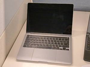 lot 200 image: Apple MacBook Pro 14 Laptop Computer A2338 (EMC 3578)