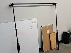 lot 270A image: Impact Grip Head-Wide Back Drop Holder KCP-290B