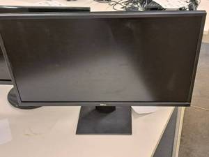 lot 717 image: Dell 28 Computer Monitor