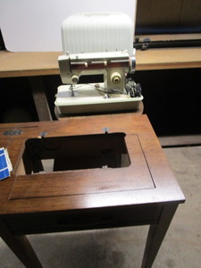 Daytons ZigZag Sew Machine