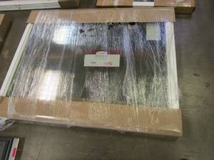 lot 19 image: Simonton 6500 Series 59.5 in x 47.25 in Picture Window in White Vinyl