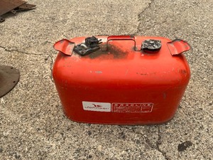 Johnson out board tank