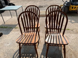 4 Nice Kitchen Chairs