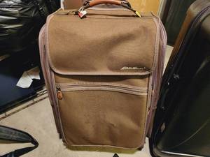 Lotsa Luggage Lot