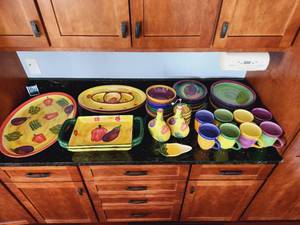 Jane Davies Dinnerware