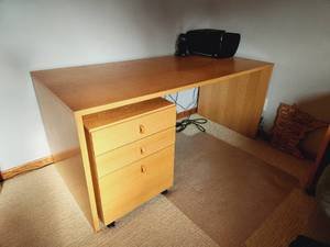 Oak Desk With Rolling Cabinet