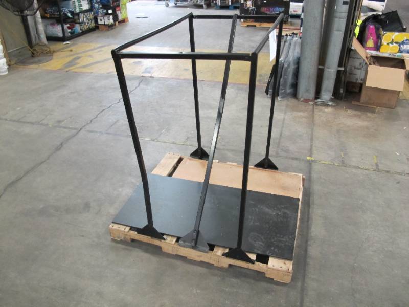 lot 423 image: Metal Frame Welded to Pallet - Perfect for Placing Tools, Rugs, umbrellas, or to build on