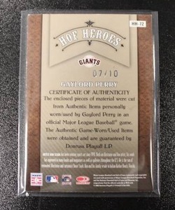 lot 51 image: 2005 Donruss Diamond Kings Gaylord Perry Dual Jersey Relic Autograph #HH-72 710  Only 10 Exist
