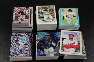 lot 84 image: Baseball Card Modern Rookie & Prospect Investment Lot  300 Cards
