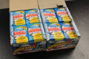 lot 87 image: 1989 Topps Baseball Unopened Box Lot  75 Packs