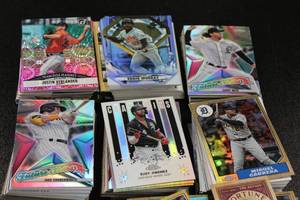 lot 89 image: Baseball Card Inserts Lot  300 Cards