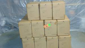 lot 2 image: 38 Pack  large room ultrasonic humidifier NIB Modern Casa MO-AH-01 or MO-AH-02