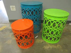 lot 82 image: Deco 79 Indoor Outdoor Nesting Metal Accent Table Set of 3, 22, 18, 15H, GreenBlueOrange
