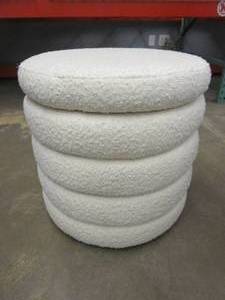 lot 92 image: Jennifer Taylor Off White Ottoman with Removable Lid for Storage