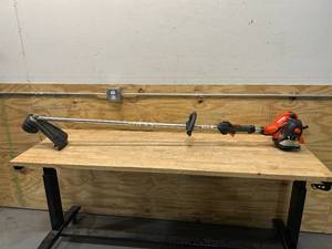 ECHO 21.2 cc Gas 2-Stroke Straight Shaft String Trimmer