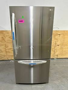 LG 33 in. W 26 cu. ft. Bottom Freezer Refrigerator w Multi-Air Flow and Smart Cooling in PrintProof Stainless Steel (062023431)