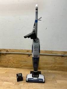 HOOVER ONEPWR Cordless Vac Floor Cleaner with Battery and Charger