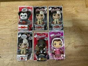 FUNKO Lot of 6- Popsies