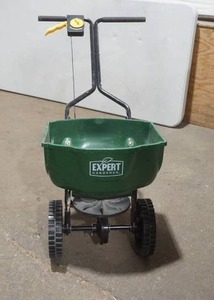 lot 22 image: lawn spreader