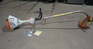 lot 24 image: Stihl string trimmer