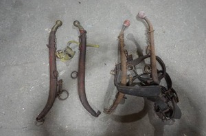 lot 32 image: horse harness yoke