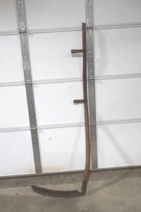 lot 50 image: vintage scythe