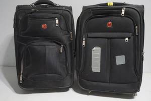 lot 64 image: luggage