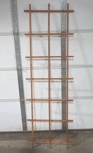 lot 70 image: garden trellis