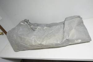 lot 74 image: tarp