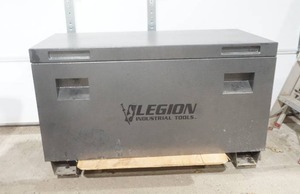 lot 85 image: metal storage cabinet
