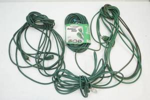 lot 117 image: electrical cords