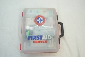 lot 242 image: first aid kit