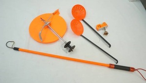 lot 267 image: ice fishing equipment