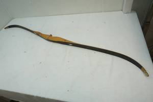 lot 278 image: bow case