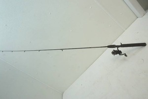 lot 280 image: fishing rod combo