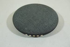 lot 16 image: Heyday Round Bluetooth Wireless Speaker