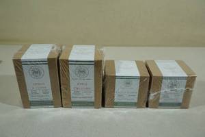 lot 83 image: Begonia and Bench Candles -Citrus & Clove, Apple Orchard, Cactus Flower, Redberries