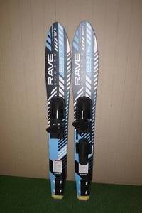 lot 8D image: Rave Sports Rhyme Combo 164cm Water Skis