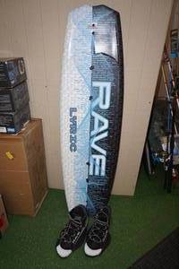 lot 8G image: RAVE Sports Lyric Premier Wakeboard with Bindings Package