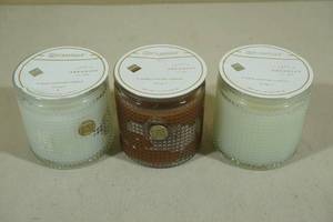 lot 147 image: 3 Aromatique Wood Wick Candles -2 Smell of Spring, Cinnamon Cider