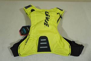 lot 163 image: USWE Outlander 2 Hydration Pack