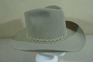 lot 167 image: Horse & Rider Western Wear Hat Size 7-14