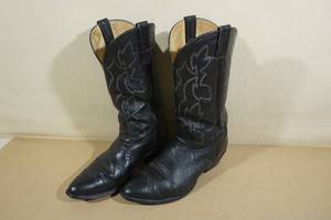 lot 169 image: Nocona Western Boots -Size 10