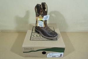 lot 173 image: Smoky Mountain Boots -Kid Size 9, BrownTeal Stitching