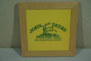 lot 252 image: John Deere Stove Hot Plate